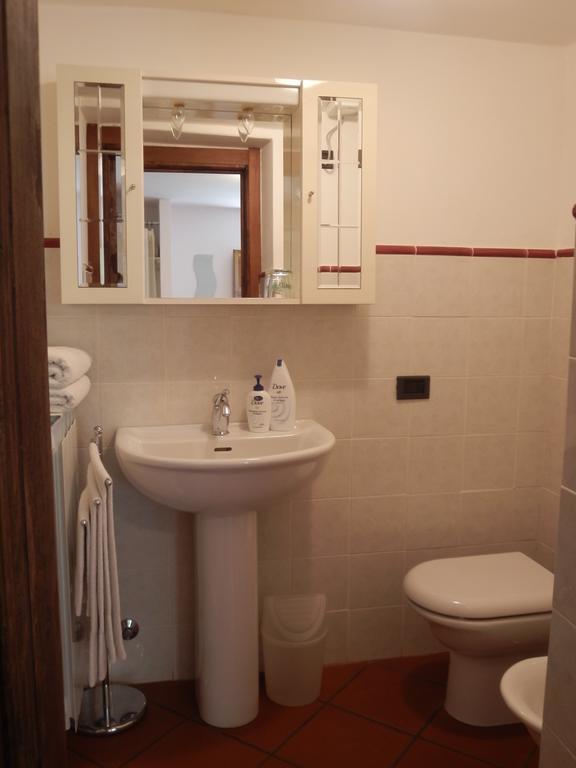 Il Girasole Bed and Breakfast Fosdinovo Kamer foto